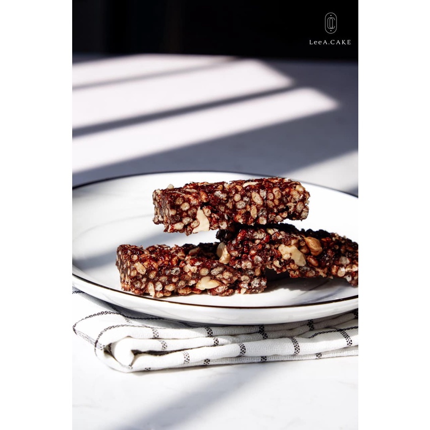 Thanh Gạo Lứt Whey Protein healthy, không đường, hỗ trợ giảm cân cho người ăn kiêng, tập gym - LeeA.Cake