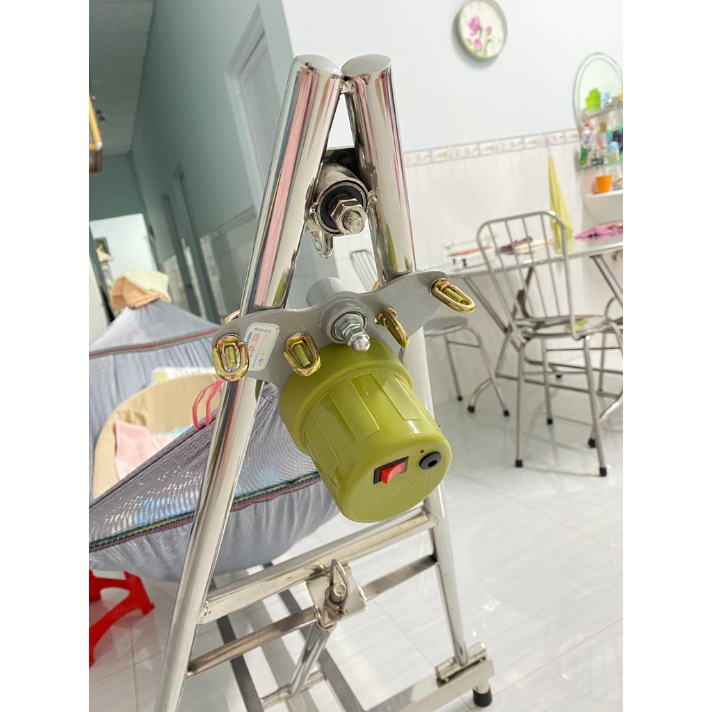 Máy đưa võng Autoru E100 A85 sức đưa 100kg bảo hành tận nhà