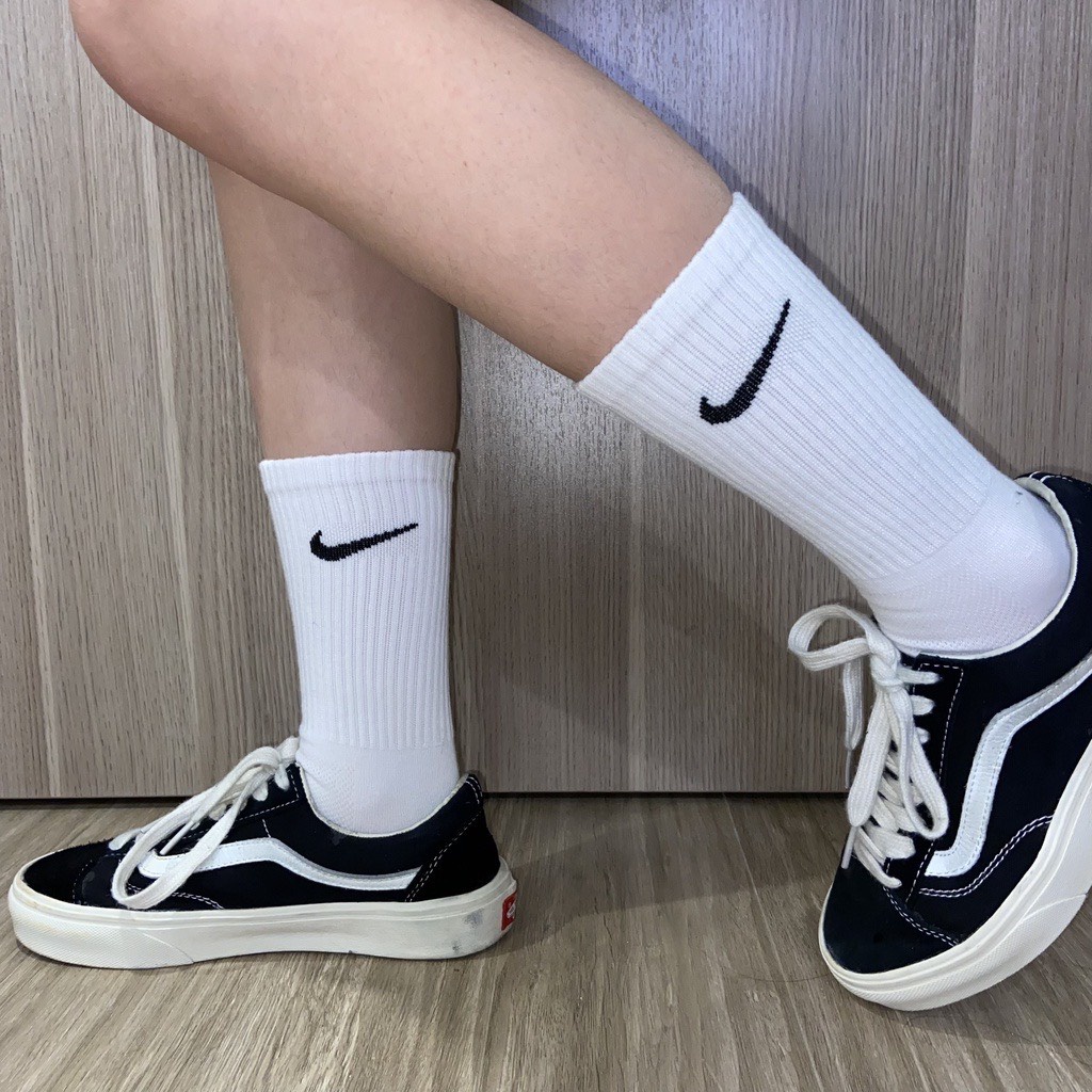 Tất Vớ Nam Nữ Tất Nike Cổ Cao Thể Thao Cotton Mềm Mịn Co Giãn Thoáng Mát