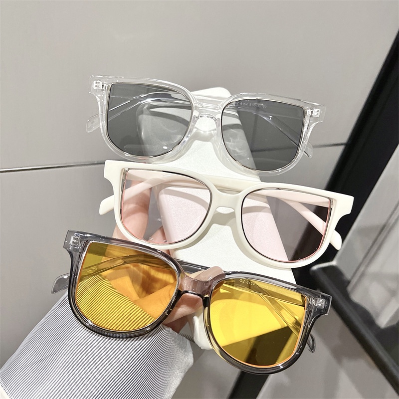 Kính Mát Gọng Vuông Phong Cách Retro Thời Trang