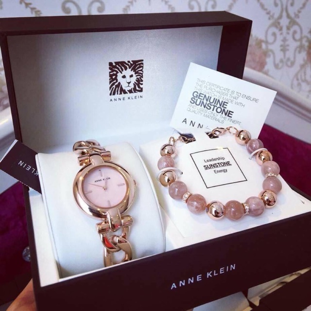 Set đồng hồ nữ Anne Klein