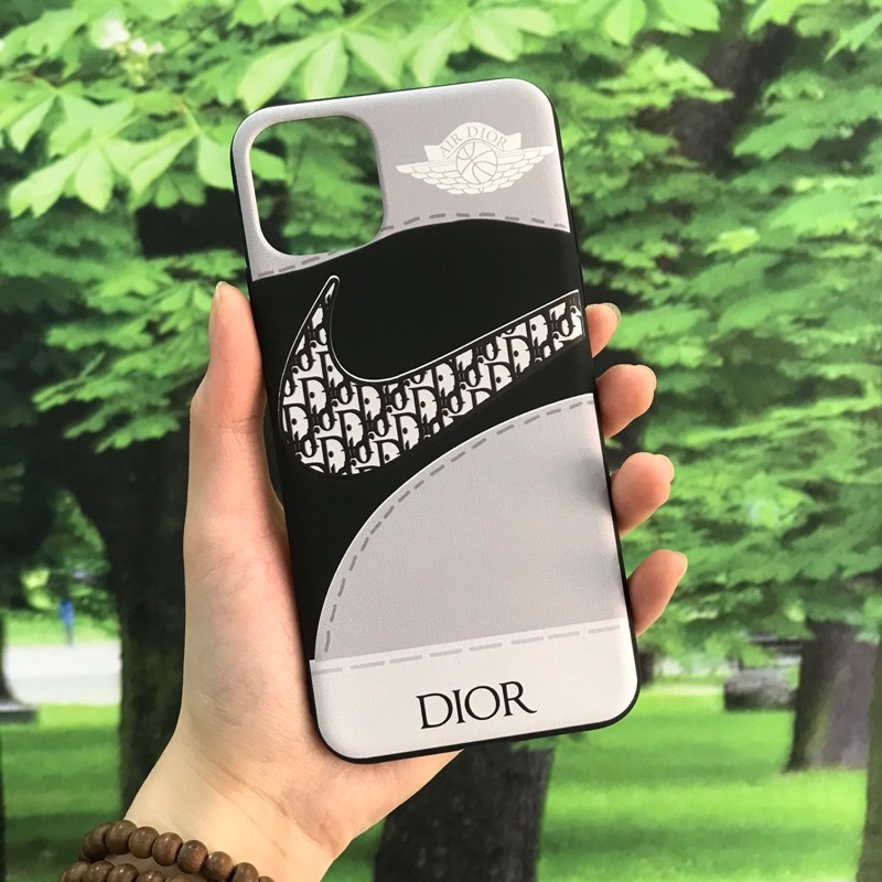 Ốp lưng iPhone Xr đã độ vỏ 13 và 14 (2 cam chéo)