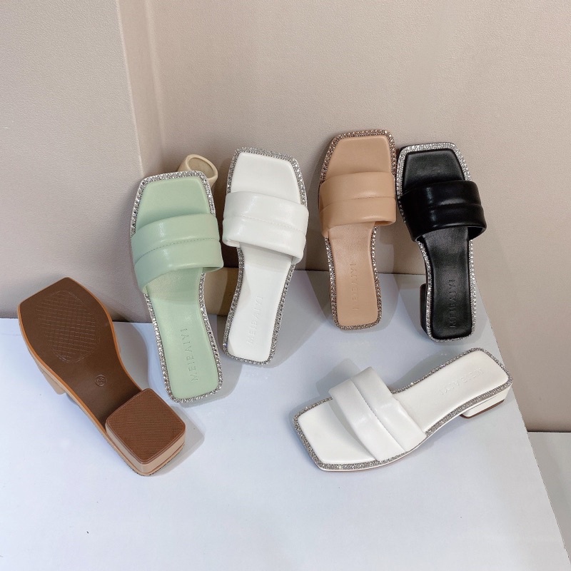 GUỐC QUAI NGANG VIỀN ĐÁ