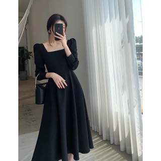 Váy xoè cổ vuông basic tay bồng chiết ly eo sang chảnh