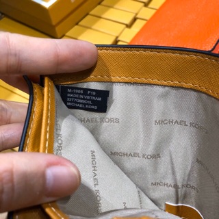 VÍ MK CHUẨN AUTH