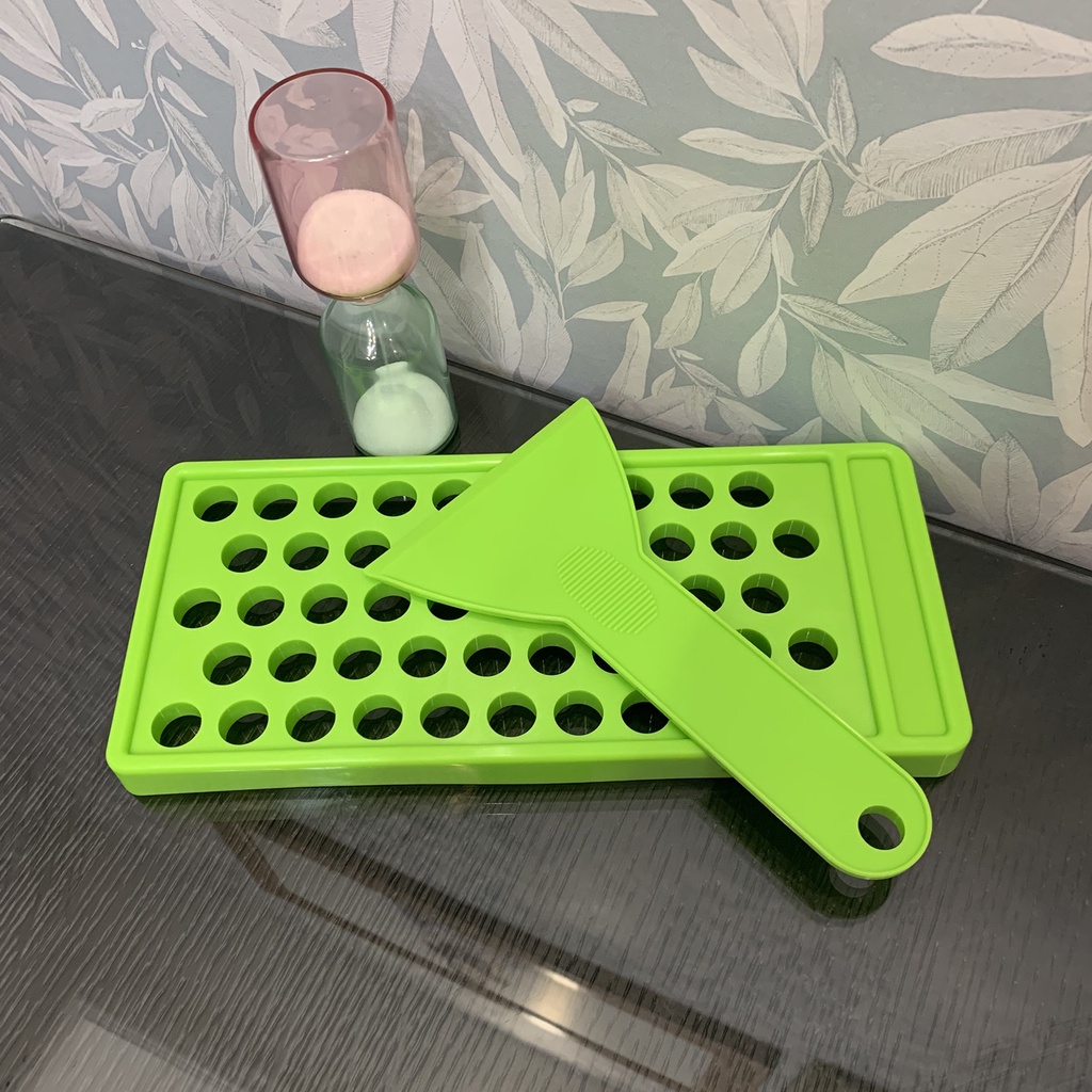 1 Bộ Khay Làm Son Dưỡng Bằng Nhựa Chống Biến Dạng DIY