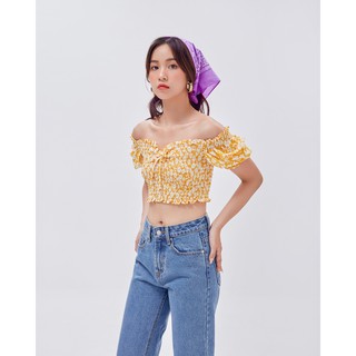 Áo croptop SheByShj trễ vai tay bồng hoa vàng - Ellie Top