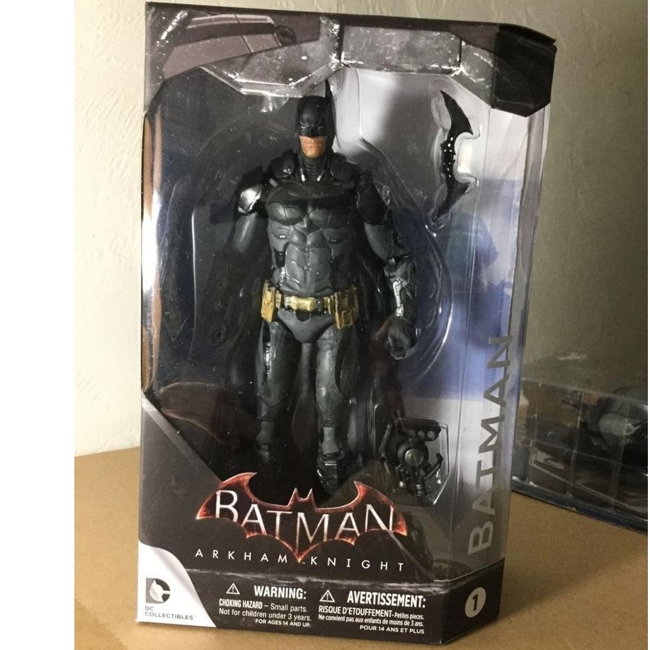 Mô hình Batman của Arkham Knight