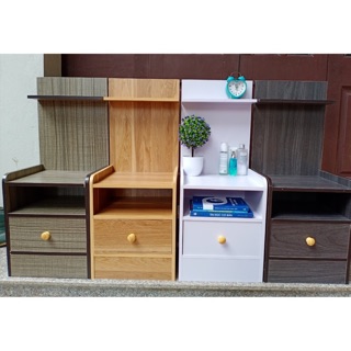 TỦ ĐỂ ĐẦu GIƯỜNG NGỦ CÓ THANH LƯNG MẪU MỚI