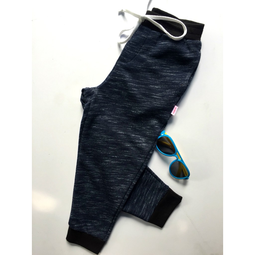 QUAN DAI JOGGER TRẺ EM WINFA 10-32KG
