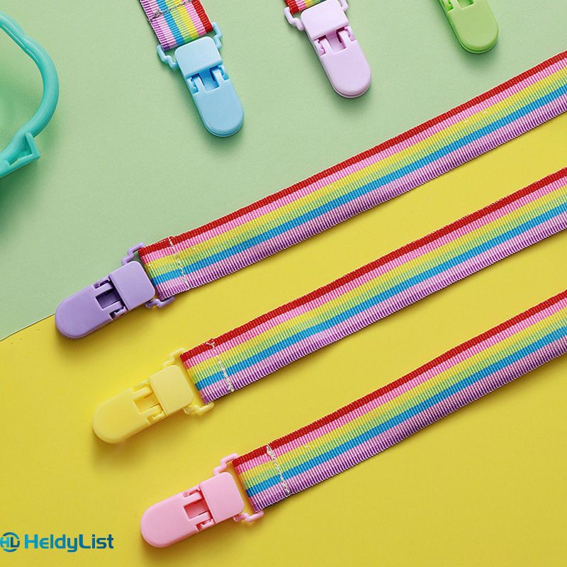 1 Dây Đeo Núm Ti Giả Có Giá Đỡ Kẹp Tiện Dụng Cho Bé Sơ Sinh