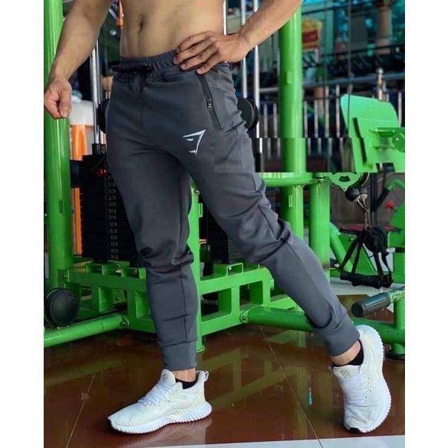 Quần Dài Tập Gym Nam Xưởng May Đồ Gym Thun Poly 2 Da Logo Thêu Sắt Nét