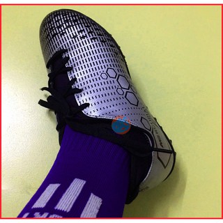 Giày đá banh, đá bóng cr7 ( tặng + balo(túi) rút + vớ(tất) )