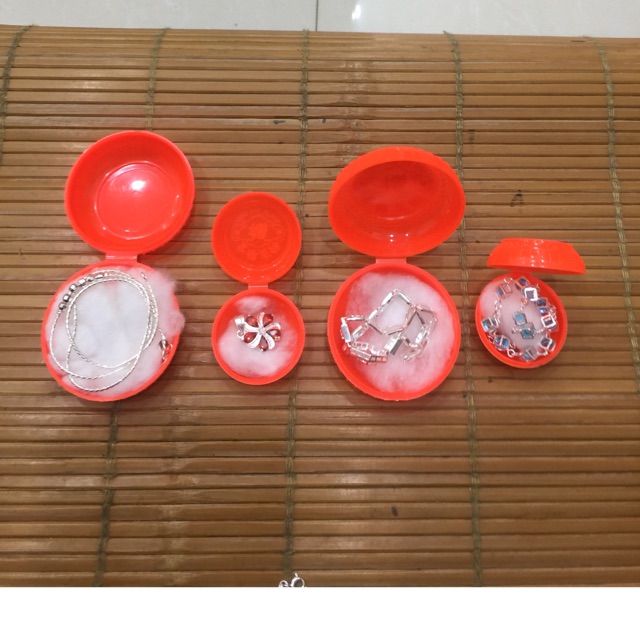 lắc tay , dây chuyền bạc ta