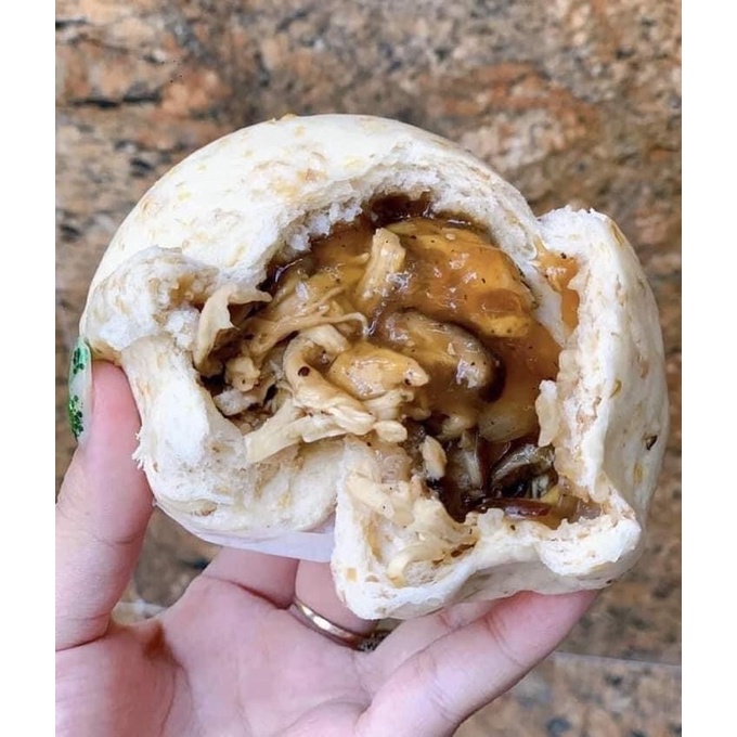 [HỎA TỐC SG] Bánh bao gạo lứt nguyên cám sốt gà nấm thơm ngon bổ dưỡng - hộp 4 bánh