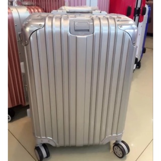 SIZE 20 - VALI KÉO DÒNG RIMOWA