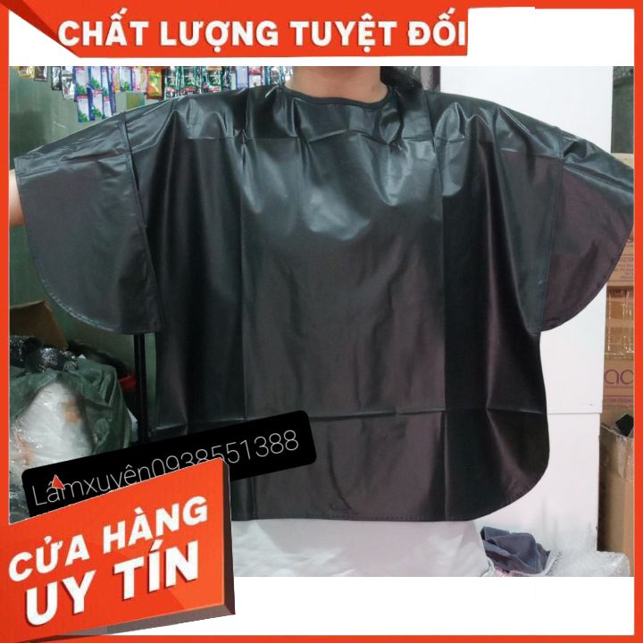 Áo choàng nhuộm tóc PVC   FREESHIP   màu đen trơn mềm , chất liệu vải bền đẹp [ giá rẻ tận gốc ] chuyên dụng cho salon