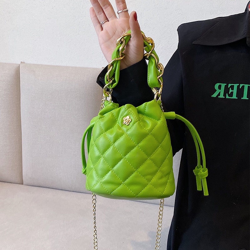 Túi IELGY họa tiết hình thoi nhỏ gọn phối dây xích thời trang cao cấp dành cho nữ