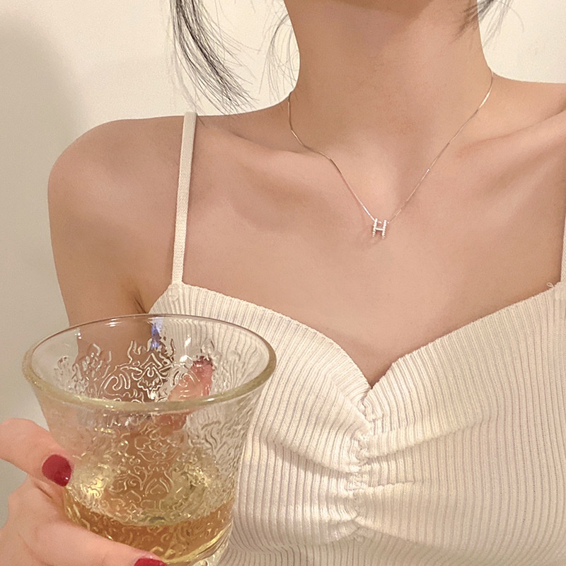 Vòng cổ Mặt Chữ H Đính Pha Lê Lấp Lánh 3D Cho Nữ