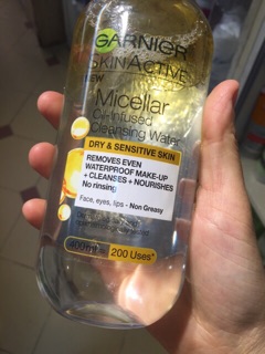 Tẩy Trang Garnier Skin Active
