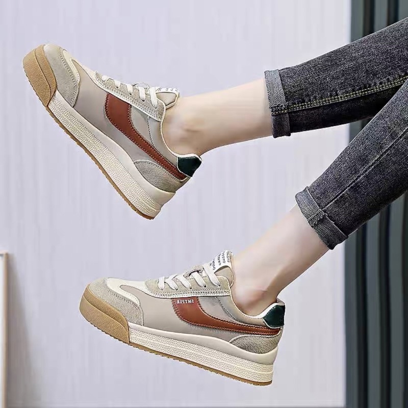 Giày Thể Thao Sneaker Nữ Vạch Nâu Chất Đẹp Siêu Nhẹ