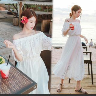 Váy trắng trễ vai
