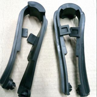 Cao su đỡ sên Ex150 2015-2019