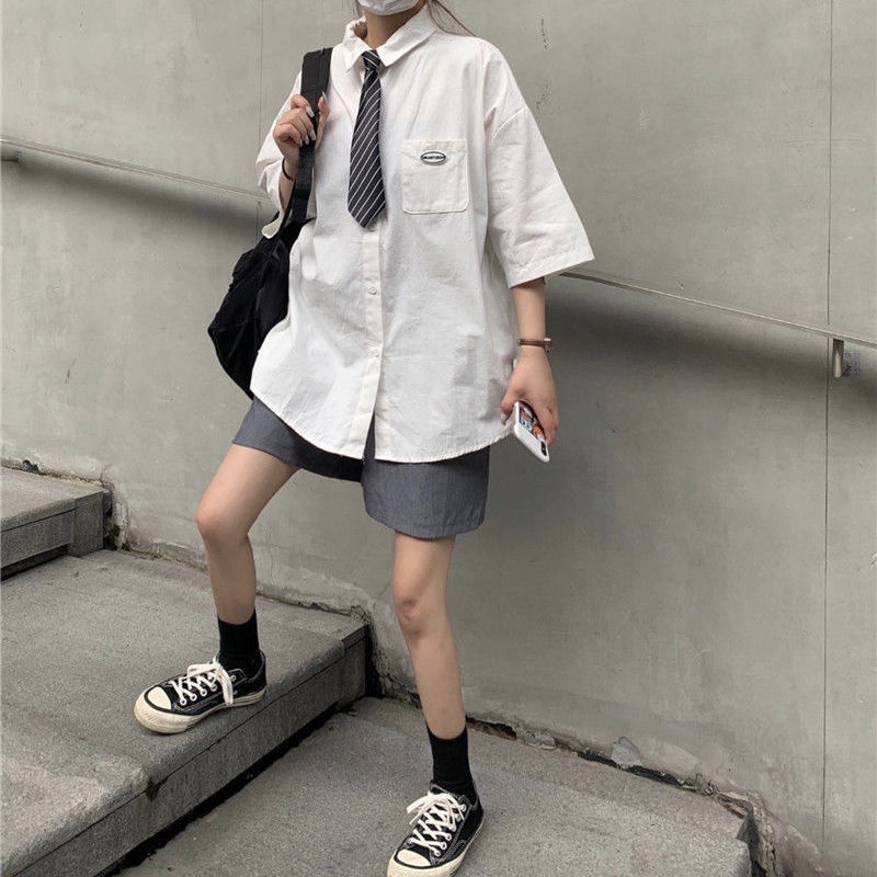 Short-sleeved sun-proof shirt embroidered outerwear student shirt college style Korean style tie loose 2021 summer women's wear 04m7