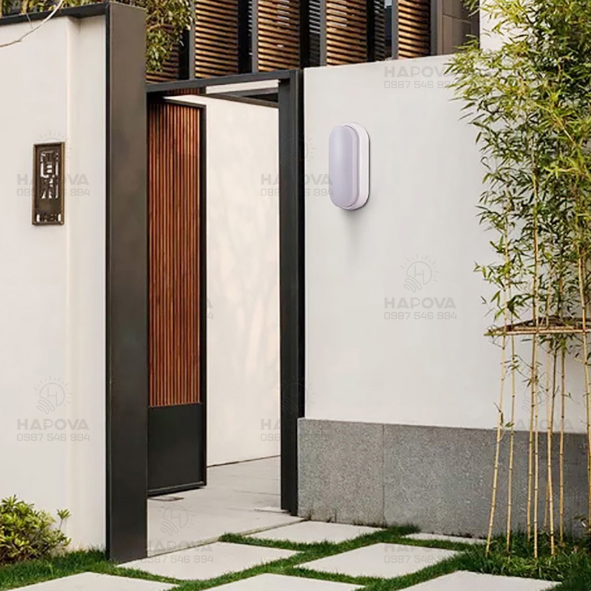 Đèn ốp gắn tường vệ sinh công suất 20W ATAMOGA DGT 2500