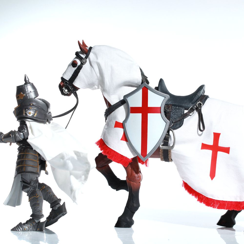 Giày caparison for Mythic Legions Crusader horse