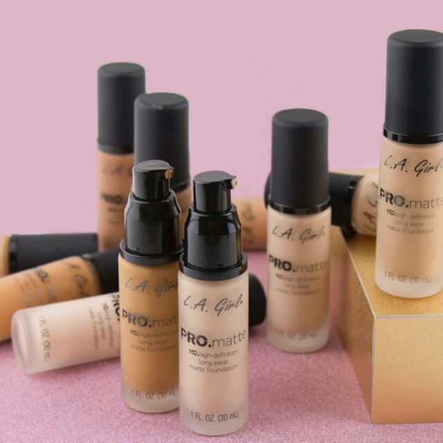 Kem nền LA Girl Pro Matte Foundation