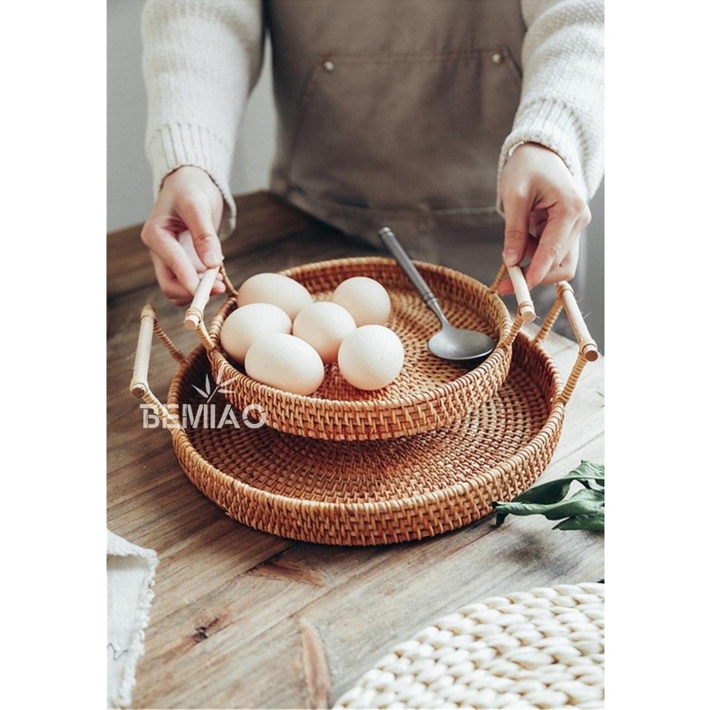 Khay mây tròn có tay cầm Bemiao | Đựng đồ, decor chụp ảnh, trang trí tiệc