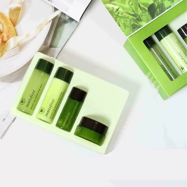 Set dưỡng da mini innisfree trà xanh 4 món