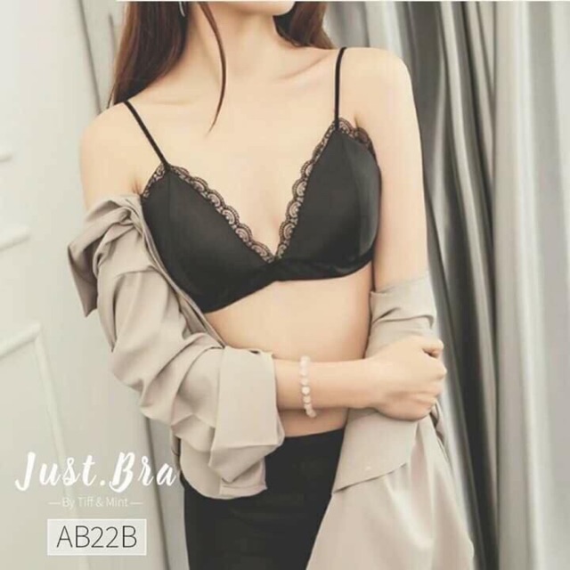 Áo Lót Bra Nữ Chất Lụa Không Gọng Phối Viền Ren 2 Dây Có Mút Mỏng Cực Sexy Quyến Rũ 265
