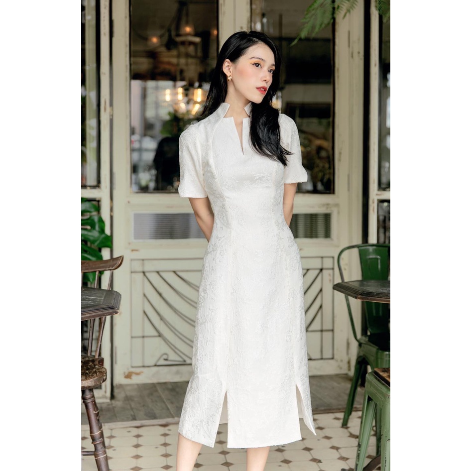 Đầm vải gấm hoa in nổi - Royal Dress - Walenty