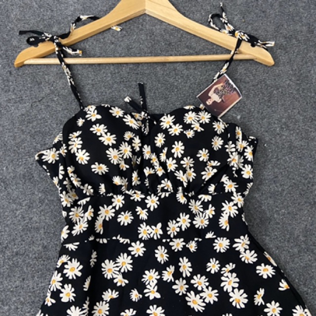 Đầm nữ hai dây dáng xoè hoạ tiết cúc hoạ mi trắng chất đũi ca o cấp mền mịn thích hợp mặc đi tiệc, mặc đi chơi | BigBuy360 - bigbuy360.vn