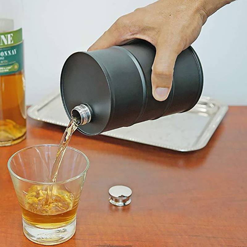 Bình Đựng Nước Mini Bằng Thép Không Gỉ Kiểu Dáng Thùng Dầu Phong Cách Công Nghiệp Tiện Dụng