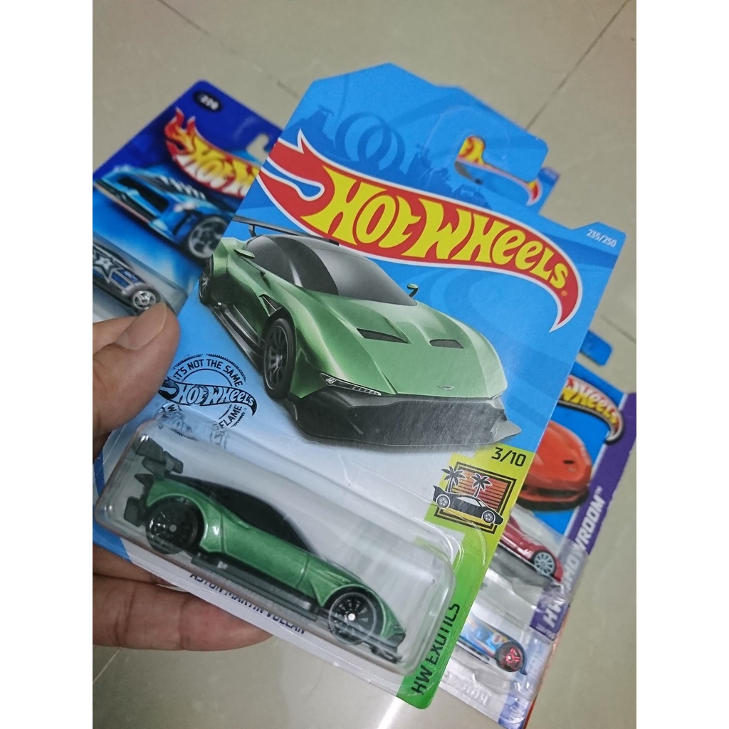 Xe Hotwheels Siêu Xe Aston Martin Vulcan
