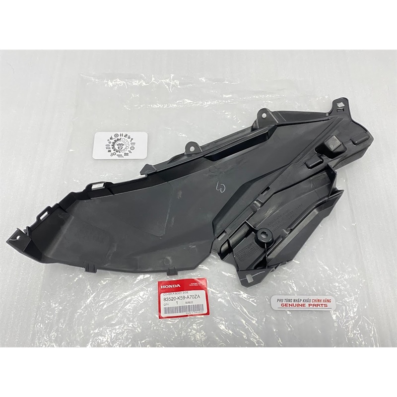 Nhựa nhám PGM-FI VARIO, CLICK 2018 2021 chính hãng Honda, Ốp cốp yên 83520K59A70ZB / 83620K59A70ZB