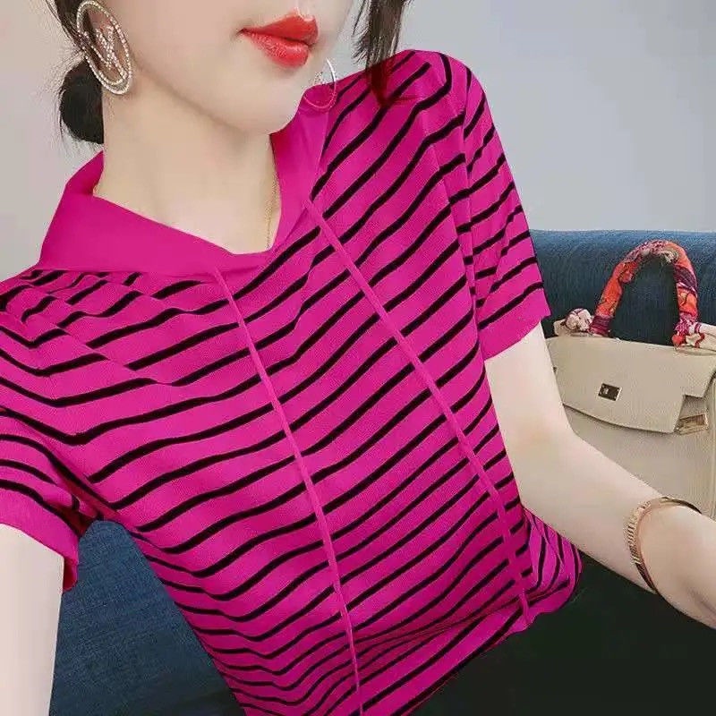 Áo Thun Tay Ngắn Có Nón Thời Trang Dành Cho Nữ