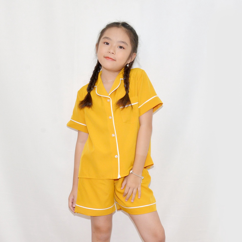 Bộ đồ ngủ pijama bé gáÍ MÀU VÀNG KẸP TRẮNG - Vải lụa mềm mại, màu sắc tươi mới, mang lại cho bé cảm giác cực kỳ dễ chịu