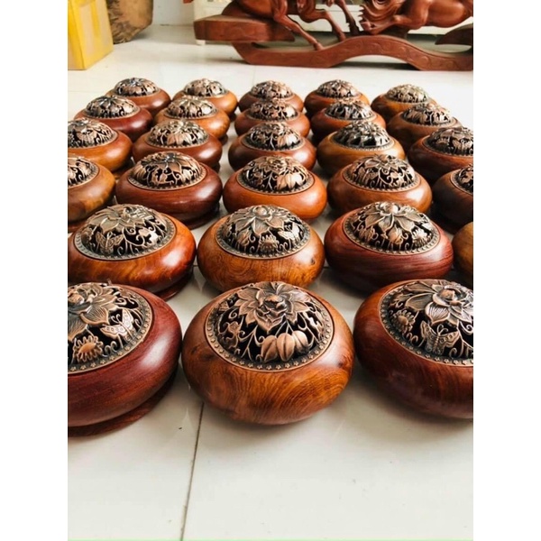 Thố xông trầm - gỗ hương