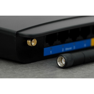 Router WiFi chuẩn N tốc độ 300Mbps LINKSYS E1700