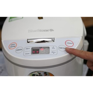 Nồi cơm điện BlueStone RCB-5925W 860W 1.8L