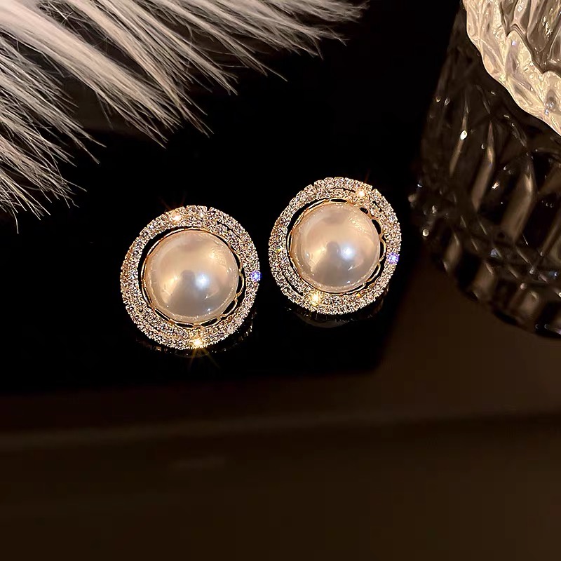 Bông Tai Hàn Quốc Hình Tròn Đính Đá Dự Tiệc Sang Trọng Qúy Phái Mainia Shop