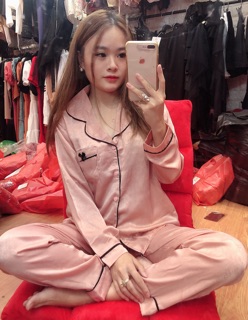 Bộ ngủ lụa