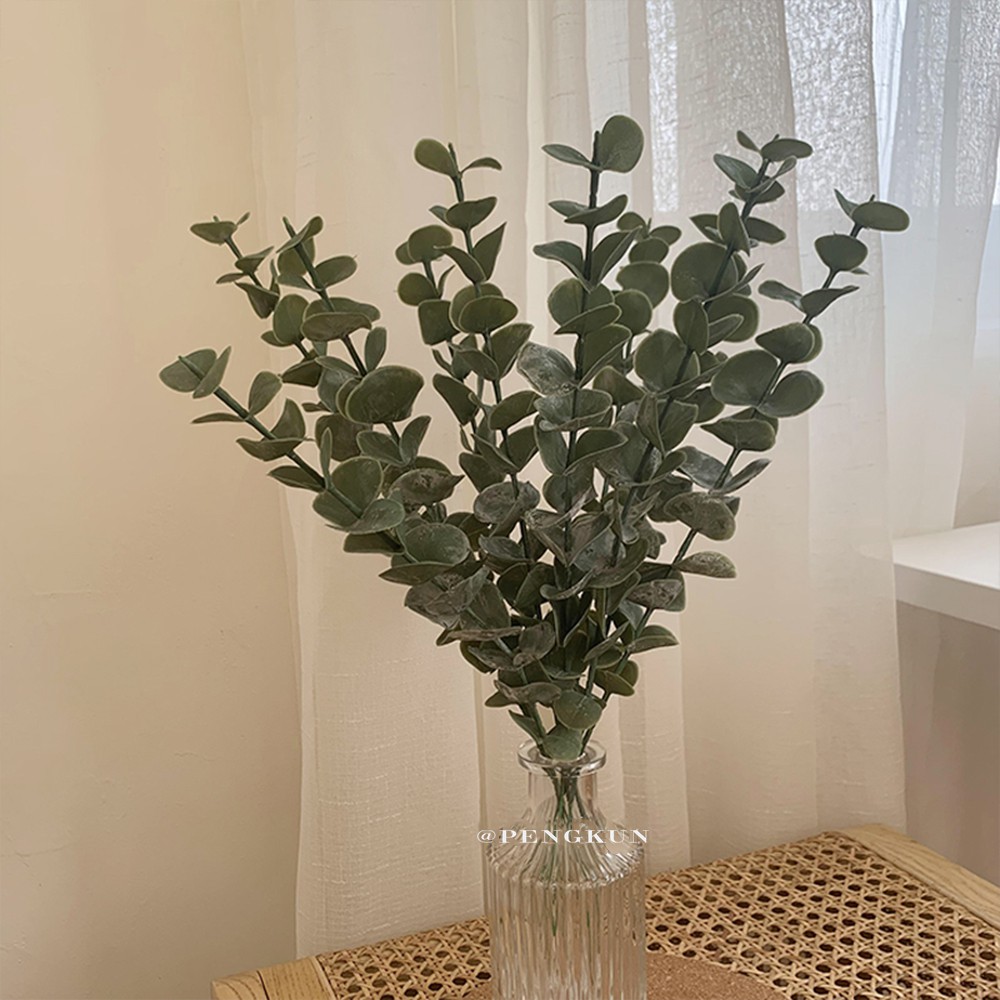 Nhành Cây Khuynh Diệp Nhân Tạo Dùng Trang Trí Nội Thất