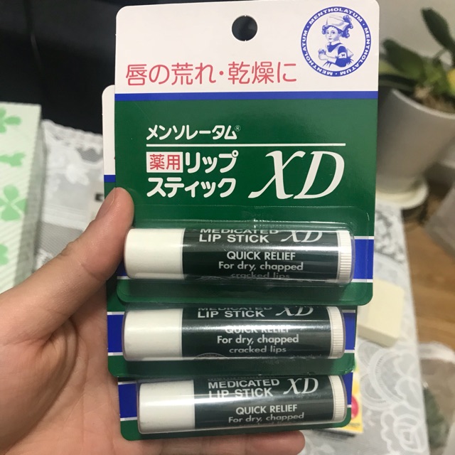Son dưỡng ẩm menthol