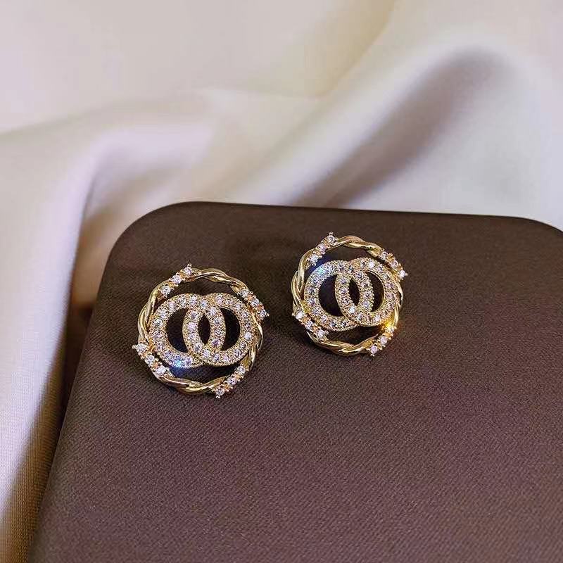 Bông Tai Nữ Dáng Dài Đính Đá Sang Trọng