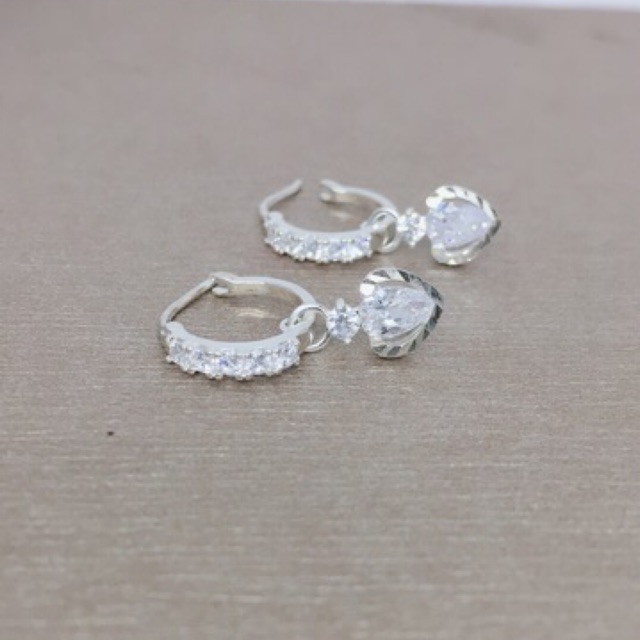 Khuyên tai thả tim kẹp đá nhân tạo bạc chuẩn trắng hồng